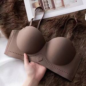 半杯裸感无痕防滑女士内衣柔软舒适防下垂无钢丝女式文胸 - Product Image 2