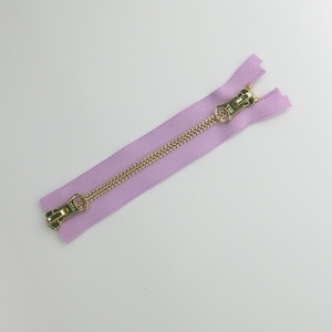 YKK Zipper Custom 8# 10# Auto Lock <strong>Slider</strong> Double Open End Normal Teeth Metal Zipper - Product Image 4