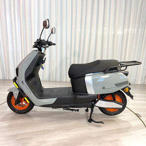 สกู๊ตเตอร์ไฟฟ้ามอเตอร์800W/2000W พร้อมแบตเตอรี่ตะกั่วกรด72V 20ah/32Ah ความเร็วสูงสุด60 km/h - Product Image 4