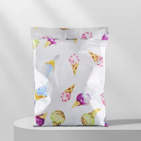 Sac d'emballage postal d'emballage de vêtements de t-shirt durable et écologique de marque privée poly enveloppe biodégradable noire mate de logo personnalisée