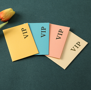 ซองใส่บัตร VIP กระดาษไขมุกหนา 250 กรัม ขนาดเล็ก ซองใส่บัตรสมาชิก ซองใส่บัตรซื้อของในซูเปอร์มาร์เก็ต ซองใส่ของขวัญ ขนาด 7*10 ซม. ปั๊มทอง - Product Image 3