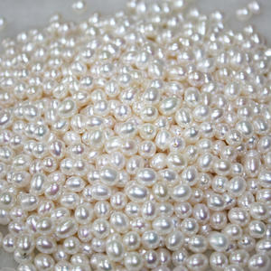 Perles d'eau douce naturelles Akoya de 6-7 mm, forme blanche brillante avec une forte luminosité, presque parfaites, perles Zhuji en vrac - Product Image 1