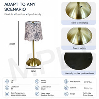 Lampe de table sans fil personnalisée OEM ODM avec abat-jour en tissu imprimé, 1200 mAh, Type C, 3W, gradation tricolore pour hôtel, gîte, mariage