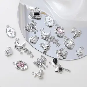 Wholesale Professional Prettiness Unique Nail Charms Heart And Flower 3D Alloy Nail Art Decal Custom Nail Charm Case