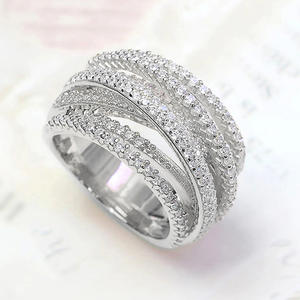 Bague en or blanc T0061 pour femme, alliance de luxe avec diamant naturel taille brillant rond couleur G, bijoux - Product Image 5
