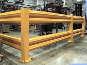 Poteau de garde-corps en W, <span class=keywords><strong>accessoires</strong></span> de barrière de sécurité routière en acier profilé en C pour installation en bord de route - Product Image 4