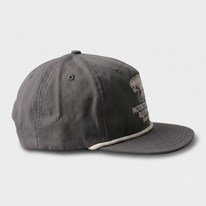 Gorra de Nylon con Logotipo Bordado de 5 Paneles Personalizada OEM, Gorra Snapback Sin Estructura, Ligera y Resistente al Agua - Product Image 4