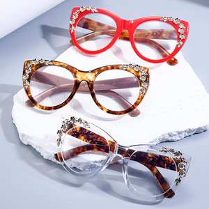 Espejo plano liso para mujer de tendencia europea y americana, nuevas gafas de ojo de gato con Flores rotas anti-azules - Product Image 1