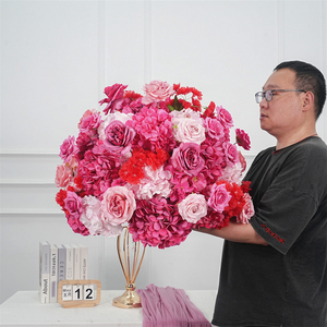 ดอกกุหลาบสีชมพูผ้าไหมหรูหรา จัดดอกไม้ประดิษฐ์สำหรับตกแต่งโต๊ะงานแต่งงาน ลูกบอลดอกไม้สำหรับตกแต่งงานอีเว้นท์และงานปาร์ตี้ - Product Image 1