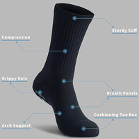Échantillon gratuit de chaussettes de football antidérapantes à quantité minimale de commande basse pour hommes avec logo personnalisé fabricant de chaussettes de sport de football chaussettes de football à tube moyen