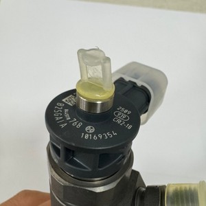 Für <span class=keywords><strong>Bosch</strong></span> für CHANGAN HUNTER F70 SAIC Maxus G10 Dieselmotor Kolben Einspritz düsen Common Rail Einspritz ventile Düsen injektor - Product Image 3