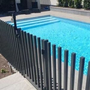 Clôture de <span class=keywords><strong>piscine</strong></span> en métal blanc Pvcminum 3D Vermetal Blade Bunnings, clôture de jardin en acier, design moderne, facile à assembler, extérieur - Product Image 2