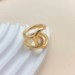 <span class=keywords><strong>Кольцо</strong></span> eManco Creative Weave Cross Open Ring Bow, простое <span class=keywords><strong>металлическое</strong></span> <span class=keywords><strong>кольцо</strong></span> <span class=keywords><strong>для</strong></span> женщин из нержавеющей стали с золотым покрытием, модные ювелирные украшения. - Product Image 3