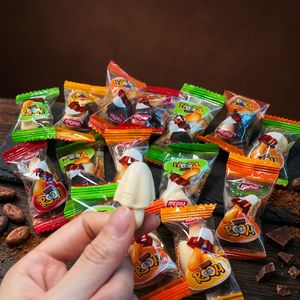 Chocolate de Doble Color con Forma de Champiñón de Calidad de Exportación, 240g |   Paletas de Dulces Novedosos en Blanco y Negro, Ofertas de Marca Personalizada - Product Image 3