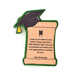 Insignia de Madera personalizada para camisa, broches de solapa de recuerdo de graduación para estudiantes, decoraciones, venta al por mayor - Product Image 3