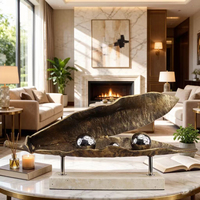 Sculpture géométrique en métal et marbre, artisanale de qualité supérieure, design moderne et luxueux, bronze doré, argent, pour table, vitrine de boutique haut de gamme