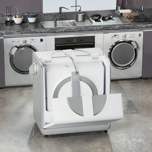 ECOVACS WINBOT W2 PRO Limpiador de Ventanas Robótico Omnidireccional, Estación Portátil Ecológica para Uso Doméstico - Product Image 2