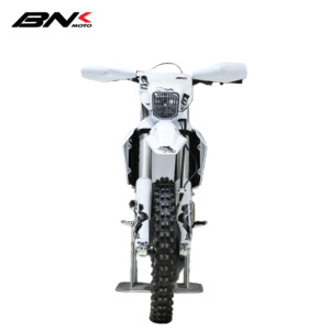 Moto de <span class=keywords><strong>course</strong></span> BNK 300cc 4 temps, démarrage électrique, motocross enduro NEUVE - Product Image 4