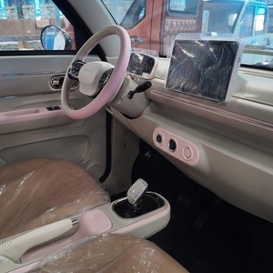 Nouvelle Génération de Véhicules Électriques : Voiture Électrique 4 Places pour Adultes, Quatre Portes, Batterie au Lithium, Idéale pour les Résidences - Product Image 6