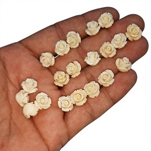 Hermosas Gemas de Nácar Natural en Forma de Flor, Certificadas por IGI, Talladas, Joyería para el Día de San Valentín, HARI OM CREATIONS, Modelo África - Product Image 1
