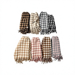 Écharpe pied-de-poule 68x180cm Accessoire de chaleur hivernale Modèle 30915 Autre - Product Image 1