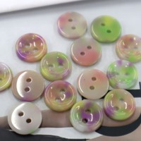 Kancing Keramik Warna-warni Gradasi Kustom untuk Kemeja Gaun Kreatif Kardigan Lucu Jahitan Pakaian