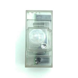 Detector IR Bticino Magic Keystone de 1 Módulo con Temporizador y Interruptor Crepuscular para Uso Residencial - Product Image 5