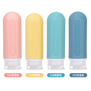 Ensemble de flacons de voyage 4 pièces en silicone compressibles pour cosmétiques et désinfectant pour les mains, approuvé pour l'avion, avec étui de rangement - Product Image 4
