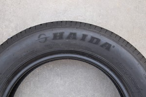 Neumático HAIDA HD667 17565R14 185 70r14 185/65R14 19570r14 para Todas las Estaciones, <span class=keywords><strong>PCR</strong></span>, Silencioso, Resistente al Desgaste, Radial Ecológico para Sedán Compacto - Product Image 2