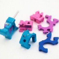 Pièces de robot aérospatiales CNC en aluminium et titane sablé et anodisé sur mesure à 5 axes, tolérance de précision OEM 0,01 mm pour l'usinage