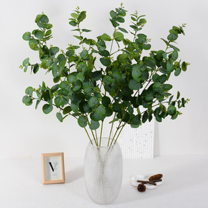Feuilles d'eucalyptus artificielles Flower Delight, 90 cm, verdure en plastique, décoration d'intérieur, ornement de mariage - Product Image 1
