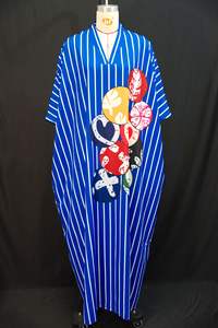 Caftán largo con estampado de rayas y cuello en V para mujer, talla grande, estilo suelto, para estar en casa, talla S-2XL - Product Image 2