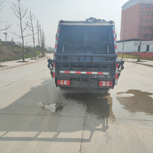 Camión Compactador de Basura Diésel de Nueva Energía RHD de 12 CBM, 4x2, Transmisión Manual, Venta Directa de Fábrica a Bajo Precio - Product Image 5