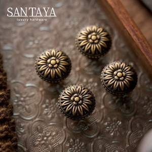 Gagang Kabinet Dapur Santaya Solid Antique Brushed Brass, Kenop Laci Lemari Kamar Tidur, Gagang Furnitur Perunggu - Product Image 5