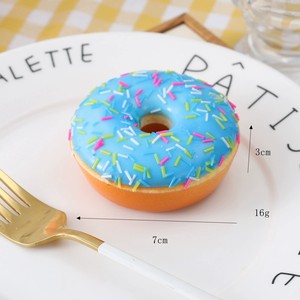 CHENXI Jouets à presser en PU de 7 cm en forme de beignets et pains, à récupération lente, décorations, jouets éducatifs pour enfants - Product Image 6