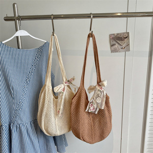 Lazy Style Hollow Straw Woven Tote Bag For Women <b>Large</b> Capacity Beach Vacation Casual Single Shoulder Handbag With Lace <b>Bow</b> - Product Image 6