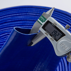 Ad alta pressione 3/4/6/8 pollici <span class=keywords><strong>tubo</strong></span> piatto per irrigazione in PVC <span class=keywords><strong>flessibile</strong></span> resistente per <span class=keywords><strong>acqua</strong></span> agricola 8 Bar taglio personalizzabile - Product Image 4
