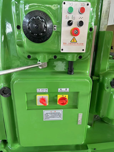 Fresadora Vertical de Torreta Pesada Yijincnc X5040 de Tipo Rodilla Multifuncional con <span class=keywords><strong>3</strong></span> Años de Garantía Excelente de Fábrica China - Product Image 6