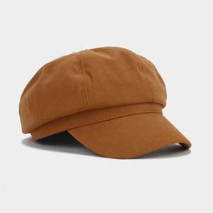 Béret vintage coréen pour femme, couleur unie, chaud et élégant, idéal pour l'automne et l'hiver, pour les occasions décontractées et les soirées. - Product Image 5