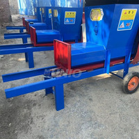 Machine automatique d'emballage et de conditionnement d'ensilage agricole avec roues en acier épaissi, moteur, chargement de sacs de silo et tube, et système de conditionnement haute précision