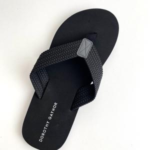 Sendal Jepit Karet Custom Logo Print Grosir Pria Wanita Warna Pink Hitam Emas Perak - Product Image 3