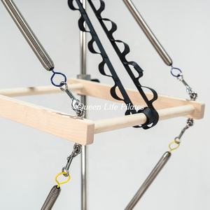 Queenlife Machine de Pilates Cadillac complète pour l'entraînement des muscles du tronc, équipement de luxe avec appui-tête et repose-bras réglables - Product Image 5