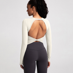 <span class=keywords><strong>T</strong></span>-<span class=keywords><strong>shirt</strong></span> de course à manches longues extensible léger à dos creux pour femmes grande taille en polyester Logo personnalisé sans couture pour adultes - Product Image 2