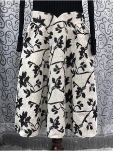 2024 primavera abito Casual da uomo di alta qualità <span class=keywords><strong>in</strong></span> <span class=keywords><strong>maglia</strong></span> Slim Fit <span class=keywords><strong>svasato</strong></span> a manica lunga a metà polpaccio con stampa Patchwork taglia XL - Product Image 3