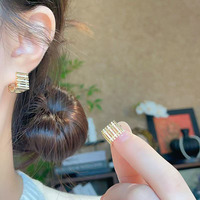 18K Gelbgold Labor-Gezüchtete Diamant-Ohrklemme Edle Ohrringe Labor-Gezüchtete Diamant-Ohrringe Statement-Ohrringe Clip-On-Ohrringe
