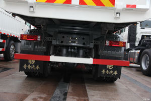 Camions bennes basculantes 6x4 <span class=keywords><strong>Sinotruk</strong></span> <span class=keywords><strong>Howo</strong></span> <span class=keywords><strong>A7</strong></span> <span class=keywords><strong>420</strong></span> pour le transport de sable en vente au Nigeria - Product Image 5