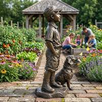Statue en bronze antique d'un petit garçon aux mains dans les poches et d'un chien fidèle pour le parc canin communautaire, statue en bronze