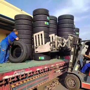 ยางรถบรรทุกขนาด 8.25R20 เป็นมิตรกับสิ่งแวดล้อม ผลิตจากวัสดุยางที่ปลอดภัย ได้มาตรฐานสีเขียว สำหรับตลาดขนส่งเชิงพาณิชย์ระดับโลก - Product Image 2