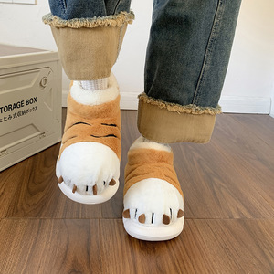 Chaussons d'hiver pour femmes, mignons et amusants, en coton, en peluche, avec pattes <span class=keywords><strong>de</strong></span> <span class=keywords><strong>tigre</strong></span>. - Product Image 4