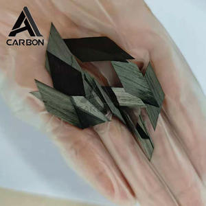 Ad alte prestazioni 6mm/10mm/15mm diamantati in fibra di carbonio quadrilatero tritati filamenti di carbonio estensibili fiocchi di carbonio per uso industriale - Product Image 5